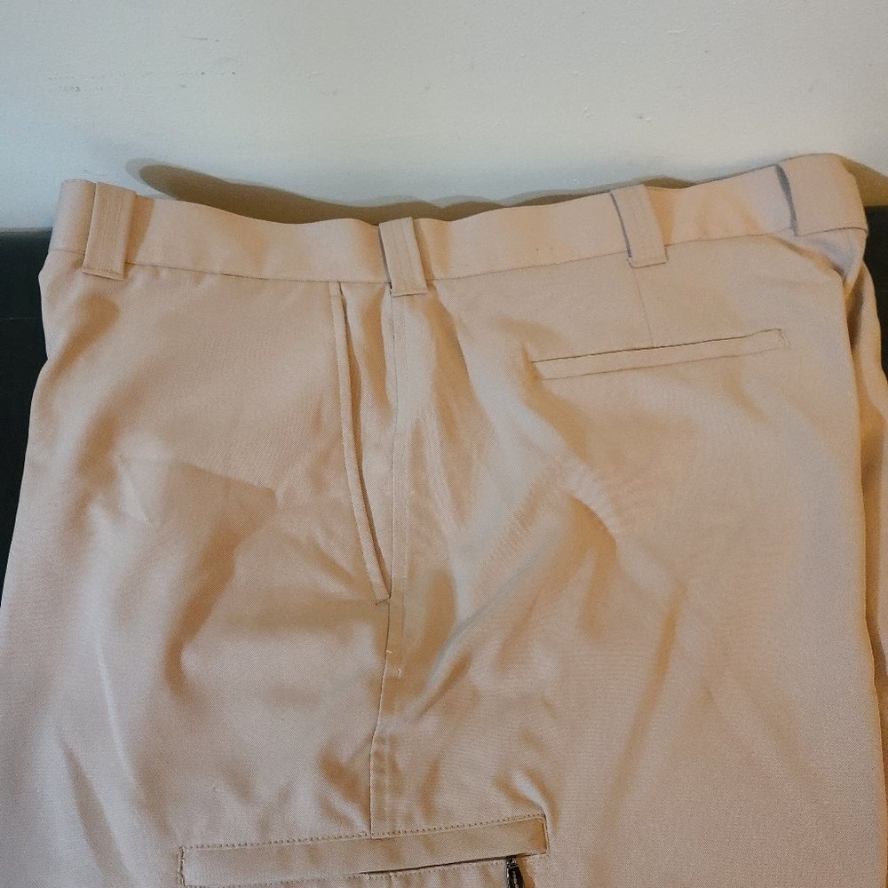 Mens Ping Golf Shorts Size 40
